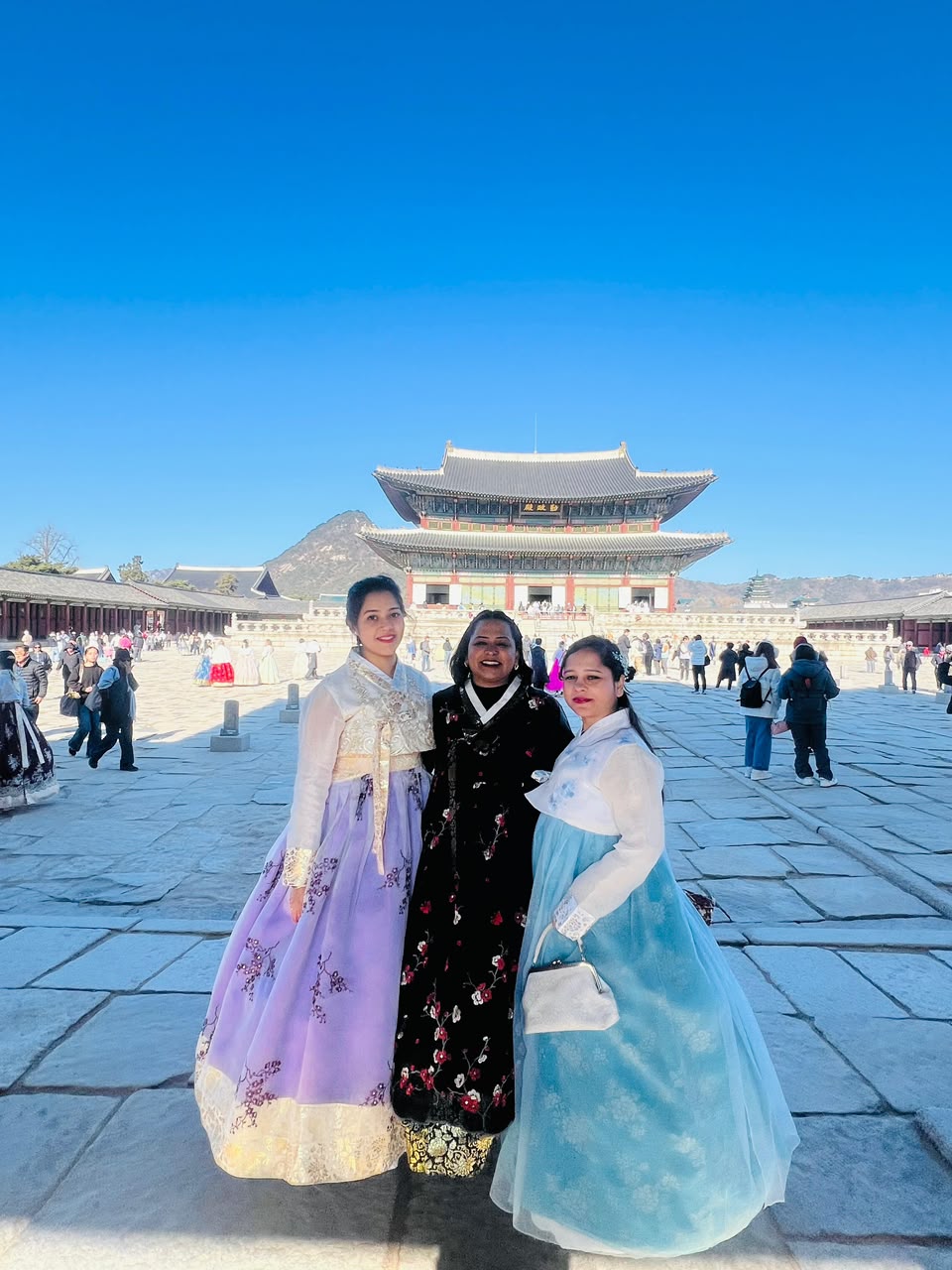 Friends wearing hanbok in Seoul